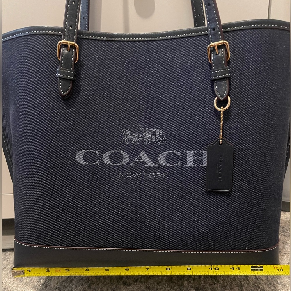 Coach denim and leather large tote bag EUC - Picture 13 of 16